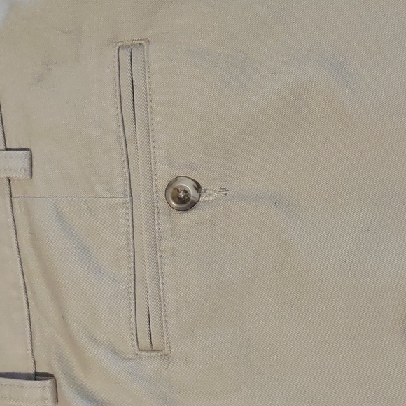 Jos A Bank Khaki Chino Style Men's Shorts - Picture 6 of 6